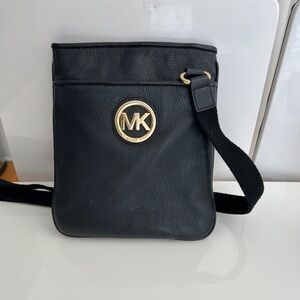MICHAEL KORS Crossbody Bag
